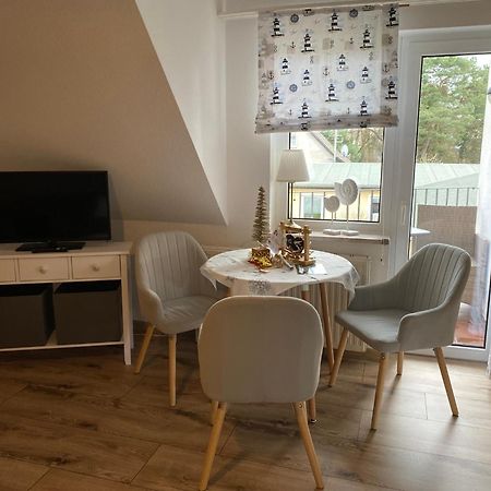 Strandkojen Apartamento Trassenheide Exterior foto